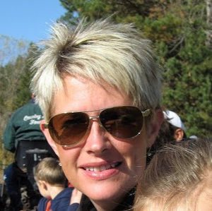 Meet your Posher, Jennifer